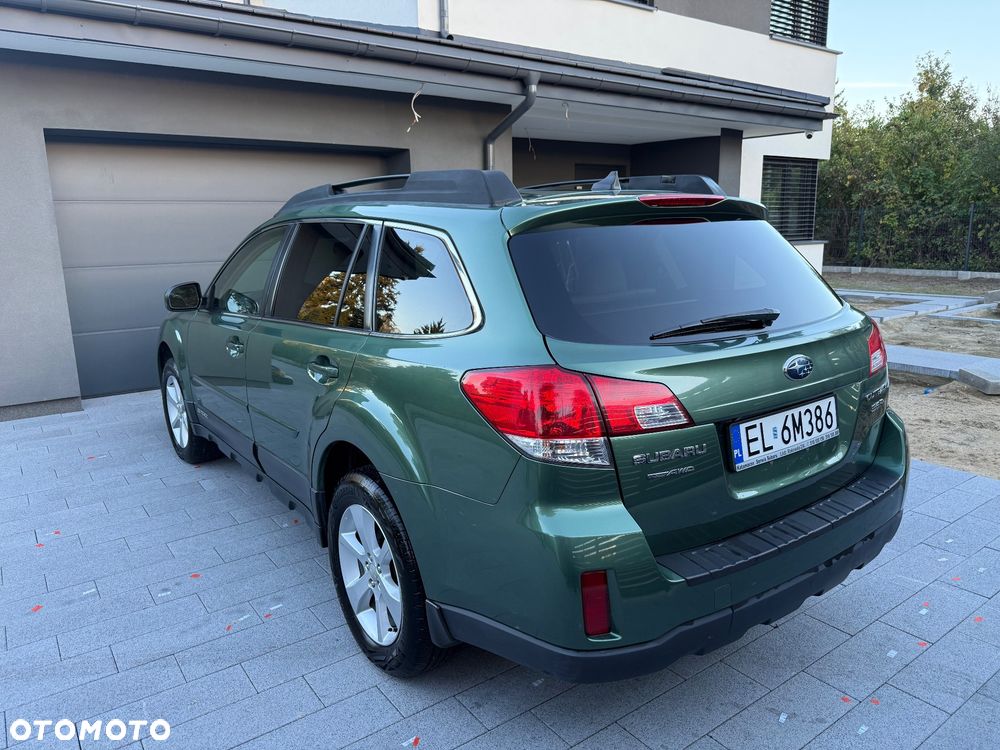 Subaru Outback 3.6 R Exclusive Navi - 4