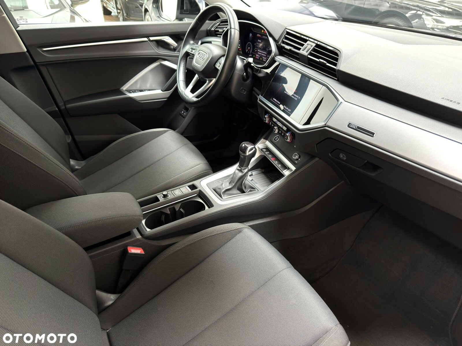 Audi Q3 Sportback - 22