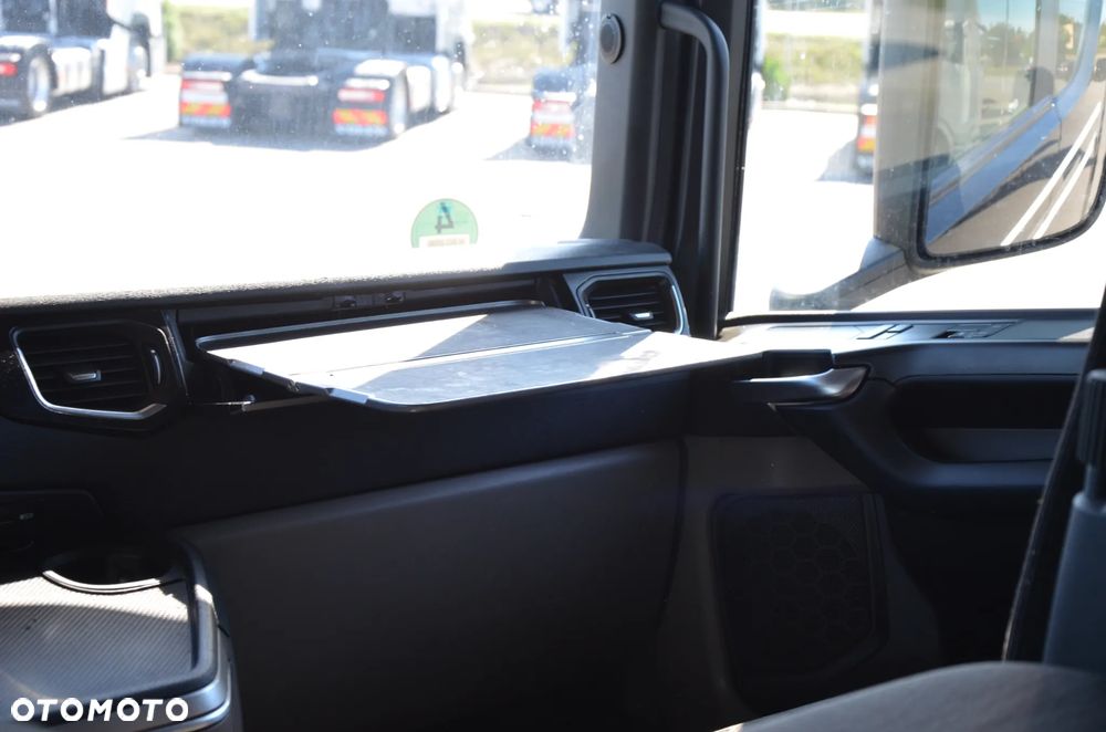 Scania S 500 / 2019r / KLIMA P. / FULL LED / ACC / ALUSY / NAVI / DE / 5742 - 16