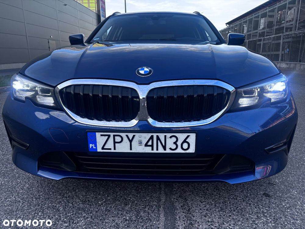 BMW Seria 3 320d MHEV Luxury Line sport - 19
