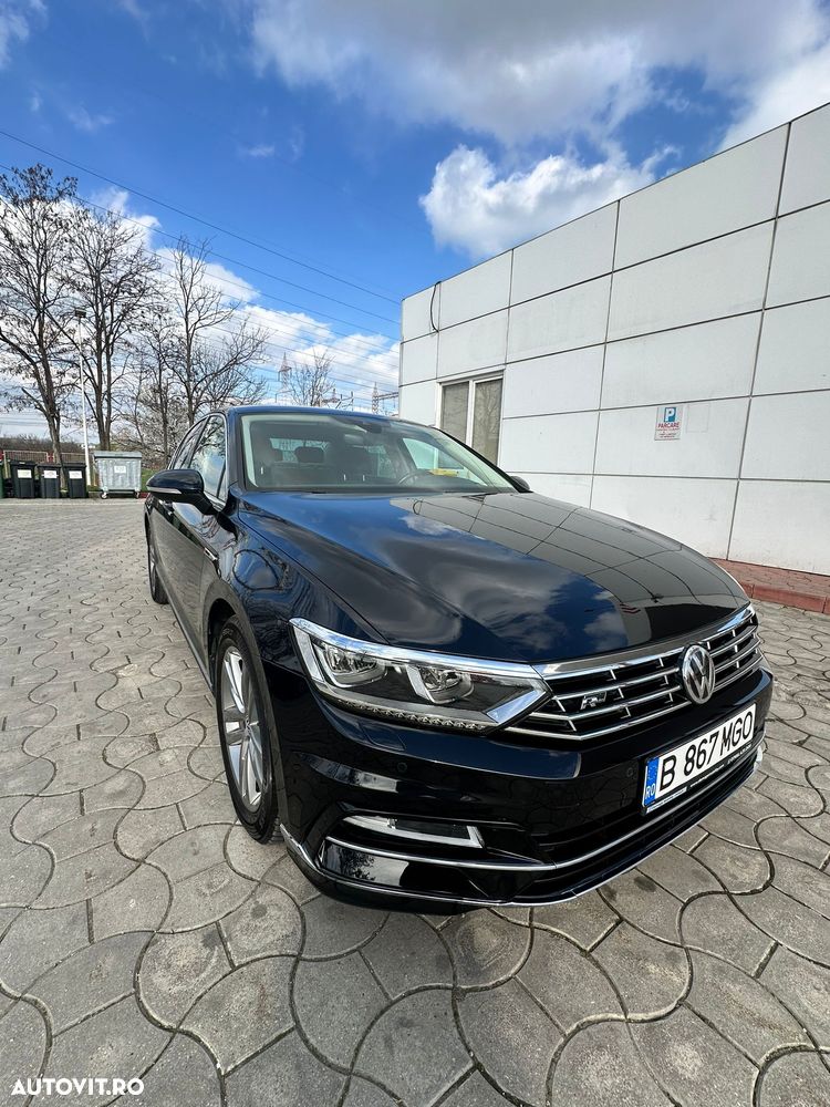Volkswagen Passat 2.0 TDI DSG Highline - 16