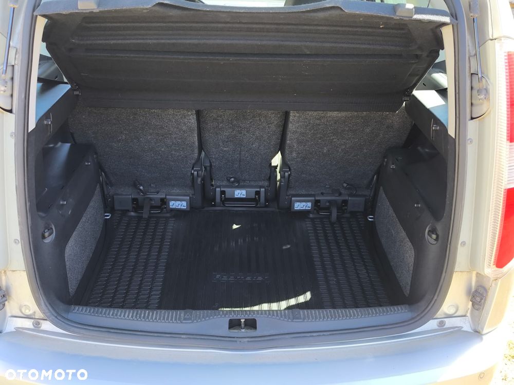 Skoda Roomster 1.4 16V Style - 13