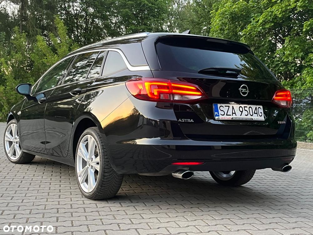 Opel Astra 1.6 T Dynamic S&S - 22