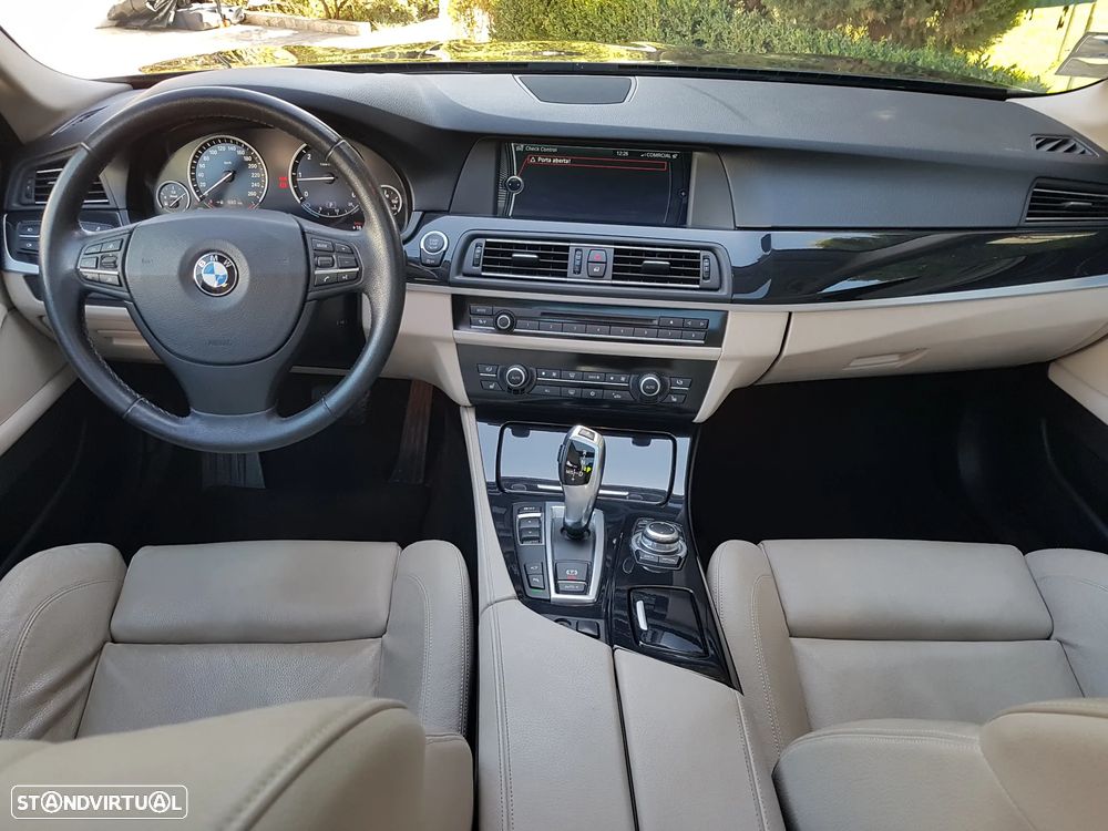 BMW 520 d Touring Aut. Luxury Line - 8