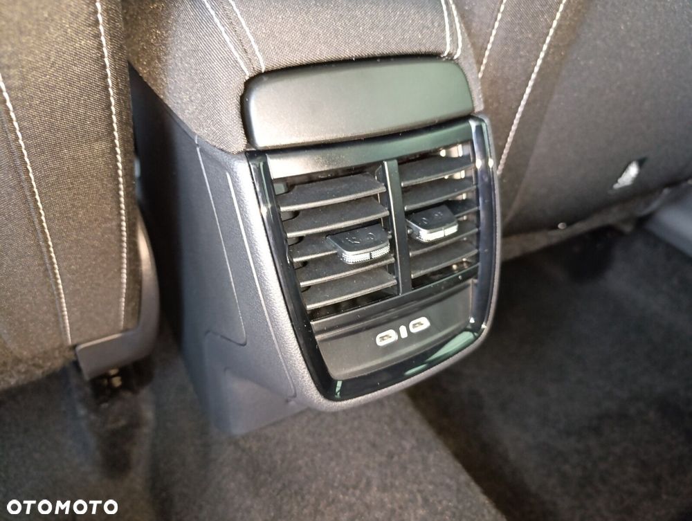 Skoda Scala 1.5 TSI Monte Carlo - 10