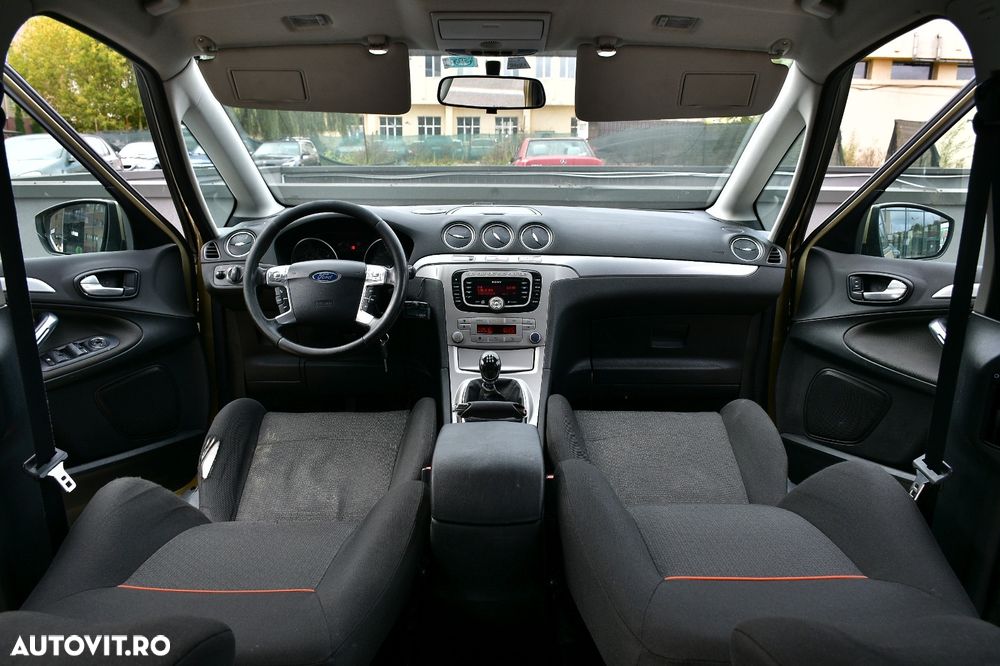 Ford S-Max 1.8 TDCi Ambiente - 1