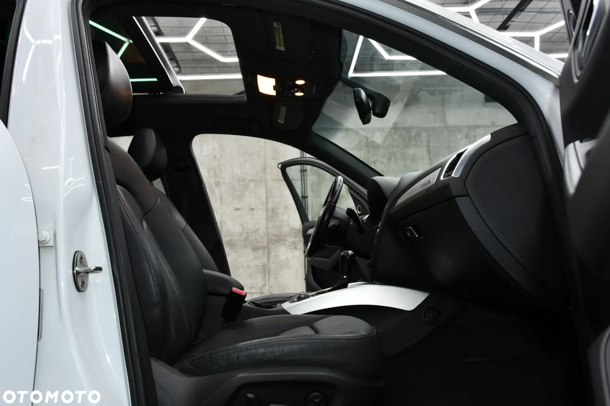 Audi Q5 3.2 FSI Quattro S tronic - 18