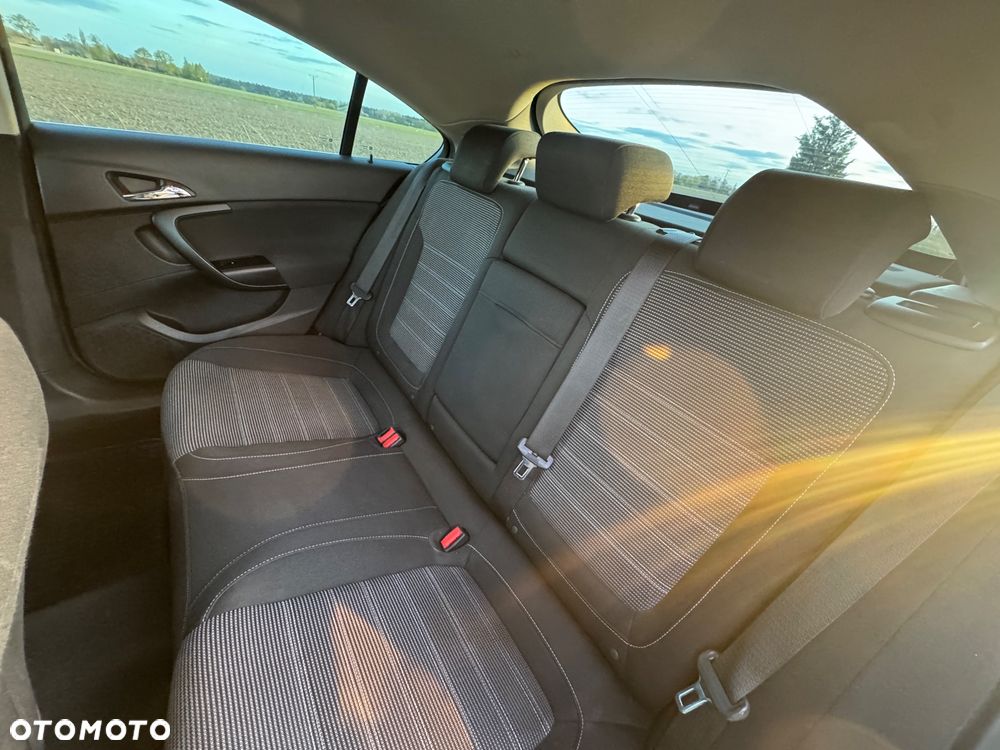 Opel Insignia 2.0 CDTI - 6