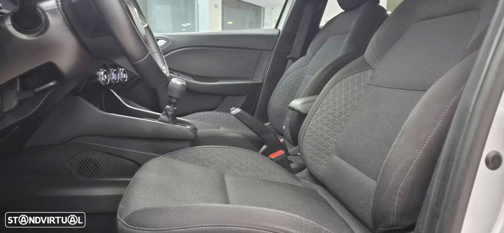 Renault Clio 1.0 TCe Evolution - 16
