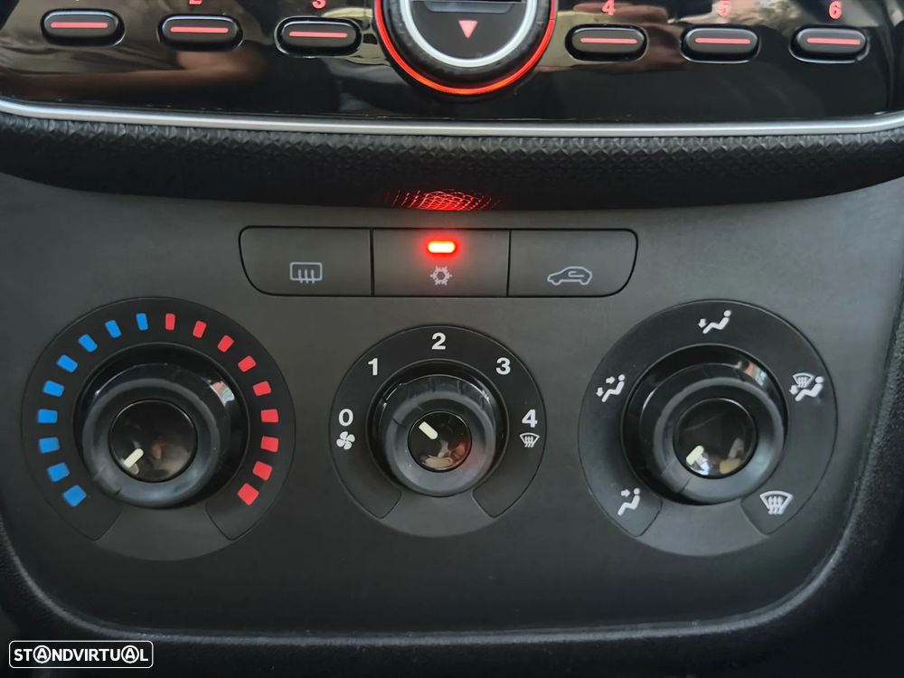 Fiat Punto 1.2 Lounge S&S - 7