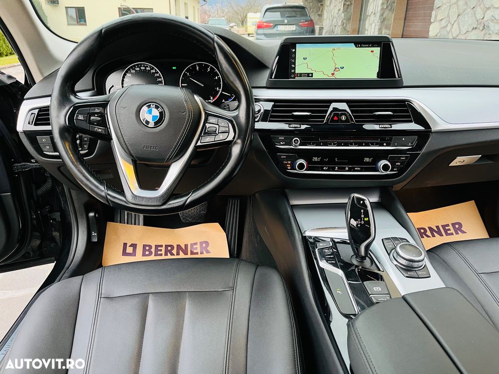 BMW Seria 5 518d Touring Aut. Luxury Line - 4