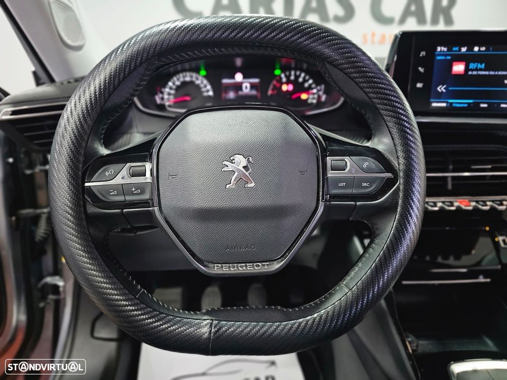 Peugeot 2008 1.2 PureTech Allure - 15