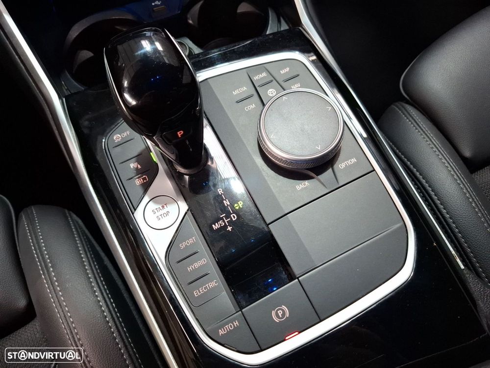 BMW 320 e Line Sport Auto - 19