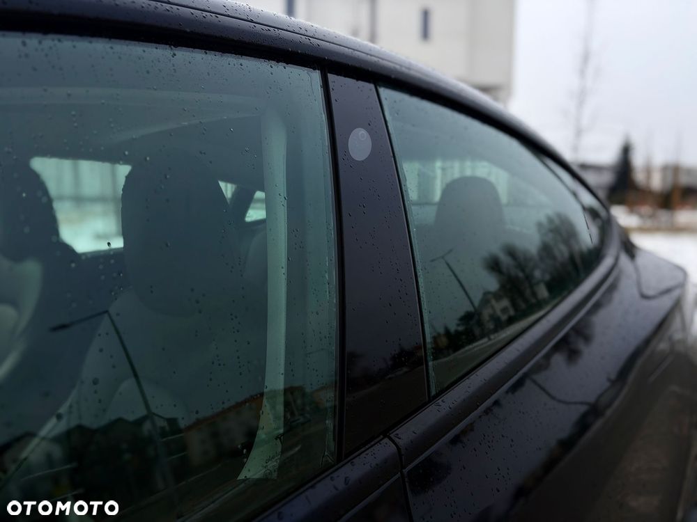 Tesla Model 3 Langstreckenbatterie Allradantrieb Dual Motor - 37