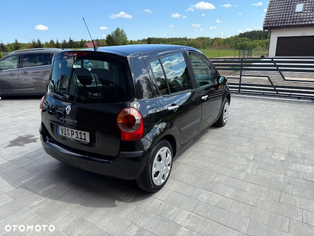 Renault Modus 1.2 16V Dynamique - 9
