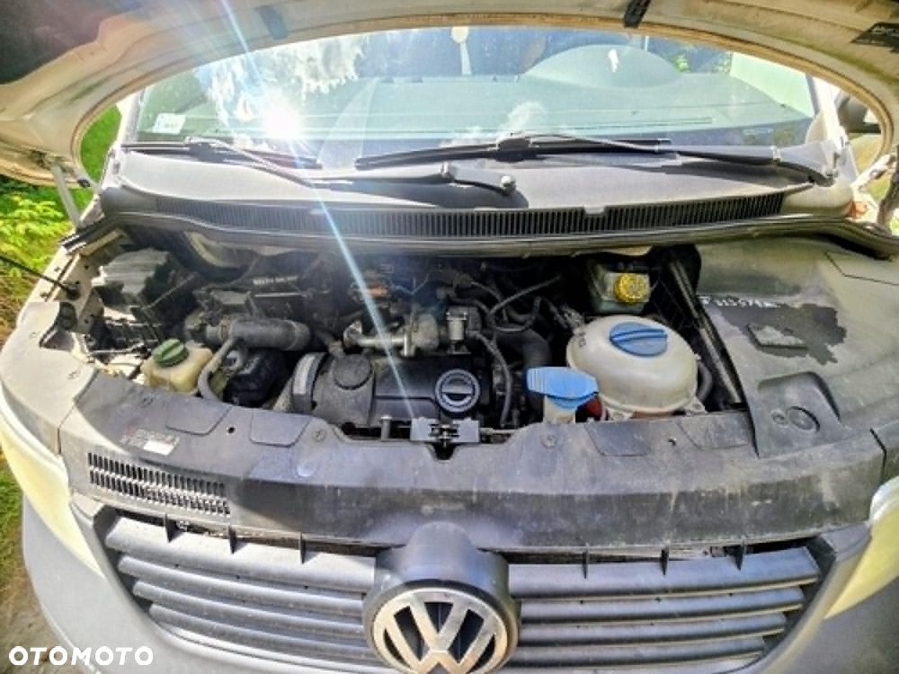 Volkswagen Transporter - 5