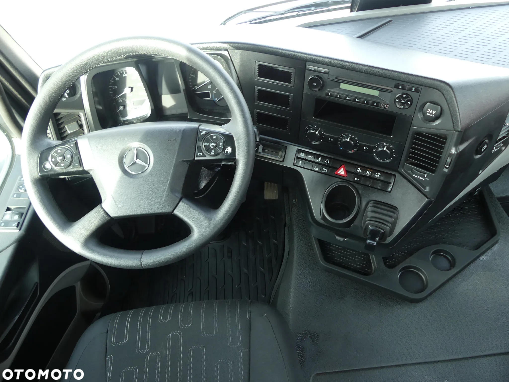 Mercedes-Benz ANTOS 2540 / 6x2 / HAKOWIEC 20t / EURO 6 / IDEALNY STAN / - 34