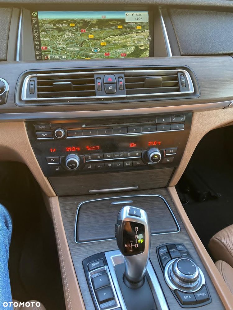 BMW Seria 7 740d xDrive Edition Exclusive - 7