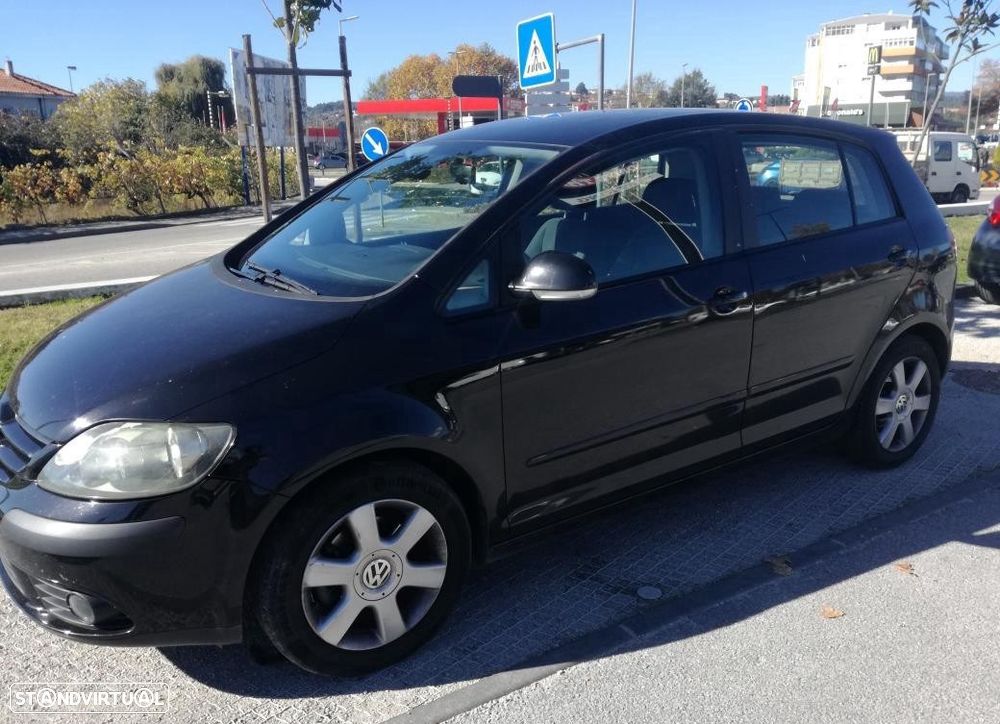 VW Golf Plus 1.9 TDi Confortline - 1