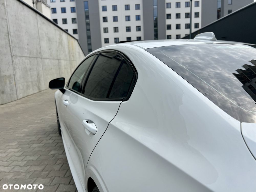 Volvo S60 T6 AWD R-Design - 39