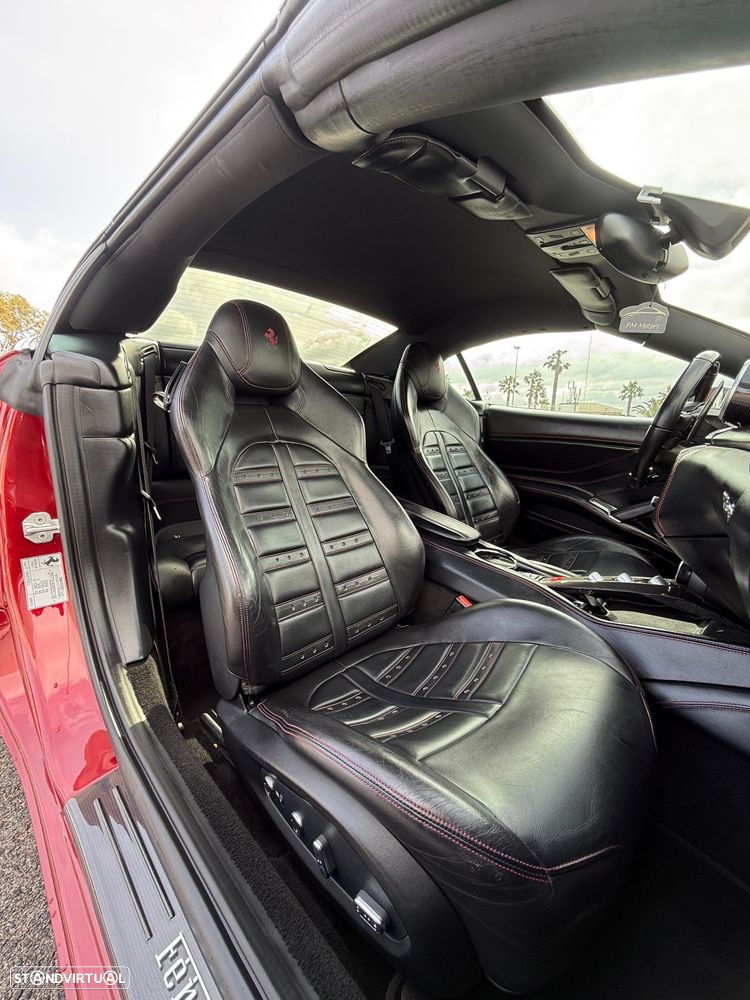 Ferrari California T - 27