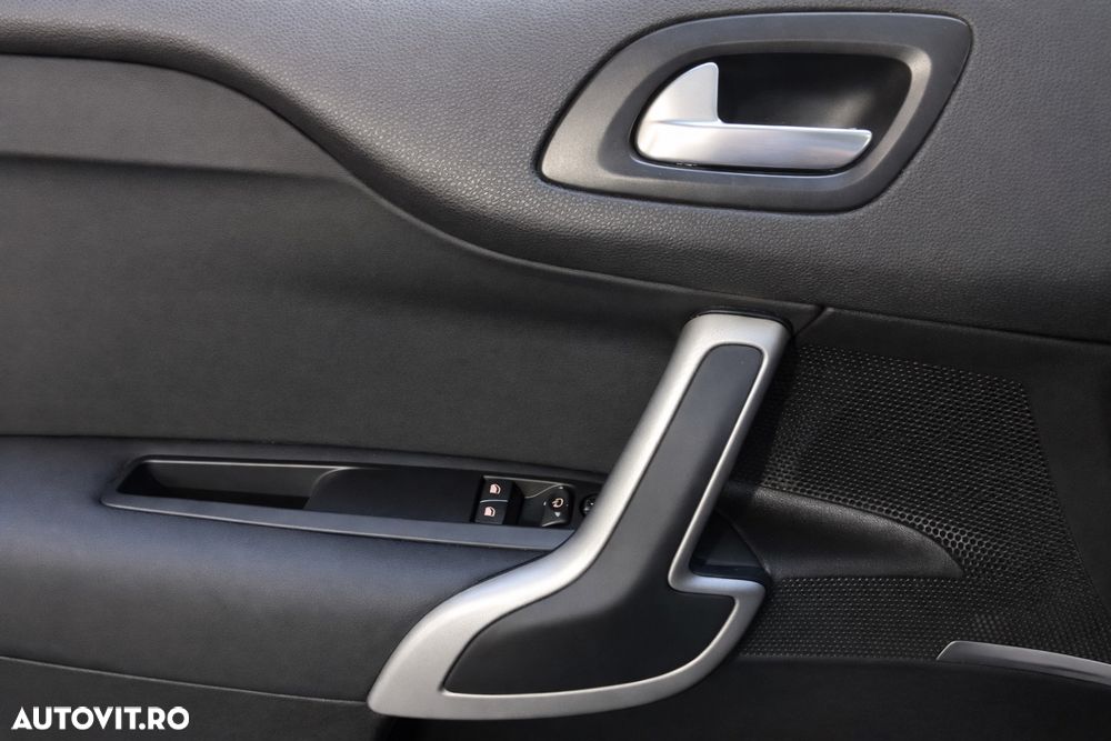 Citroën DS4 THP 165 S&S EAT6 SportChic - 11