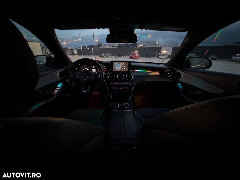Mercedes-Benz C 220 (BlueTEC) d 7G-TRONIC Avantgarde - 22