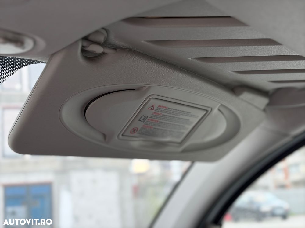 Renault Kangoo ENERGY dCi 110 FAP Start & Stop Grand - 14