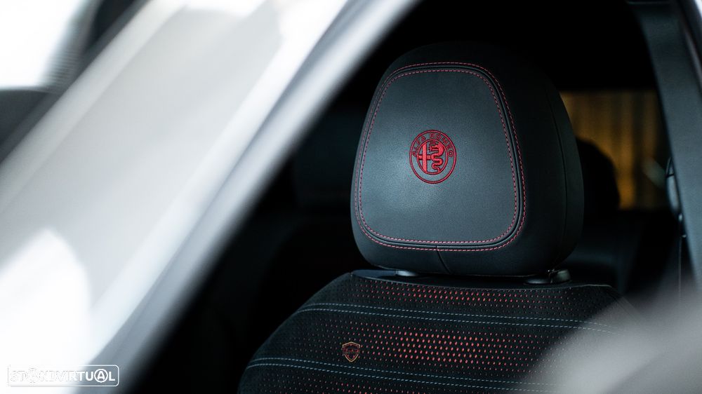 Alfa Romeo Tonale 1.5 Hybrid Edizione Speciale - 41