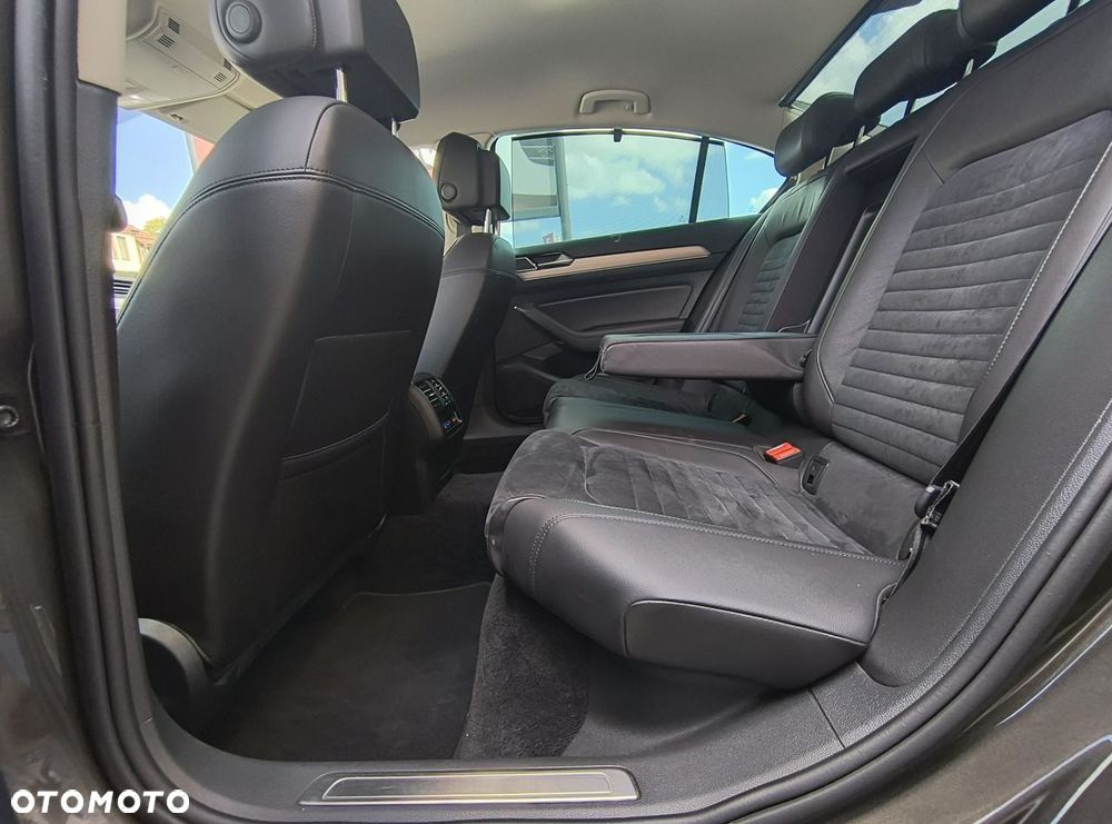 Volkswagen Passat 2.0 TSI BMT 4Mot Highline DSG - 16