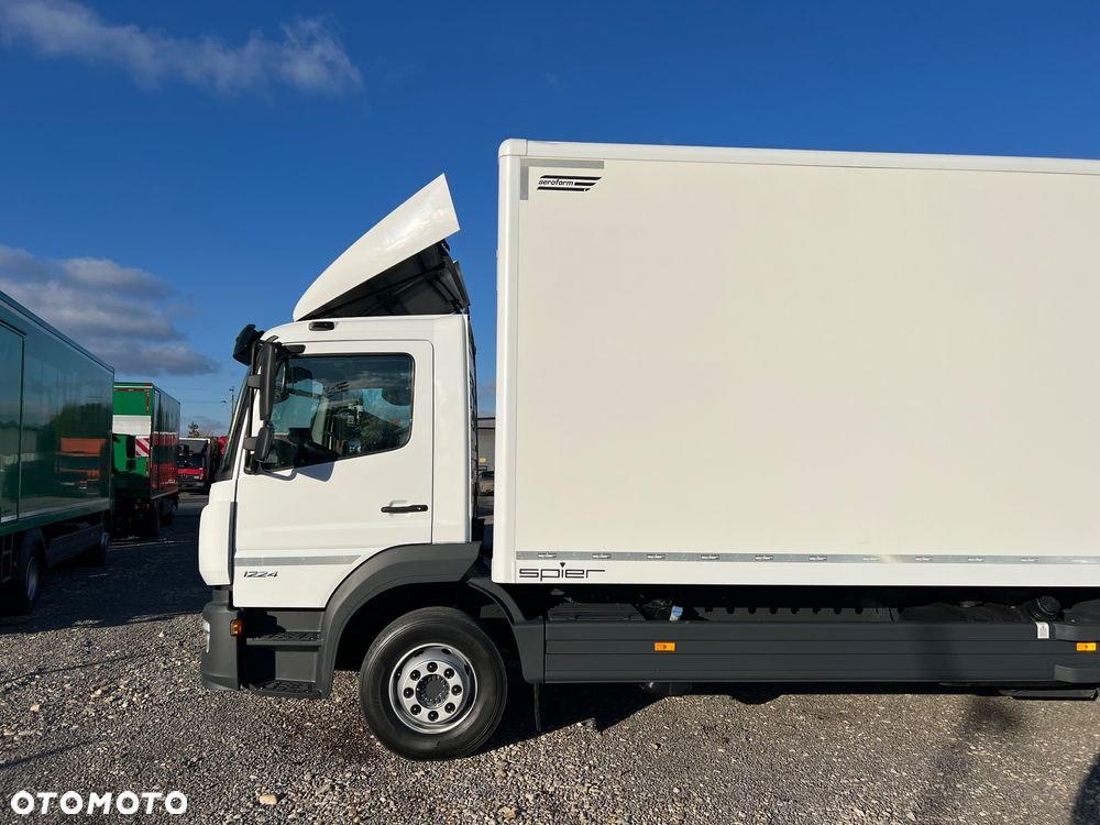 Mercedes-Benz ATEGO - 12