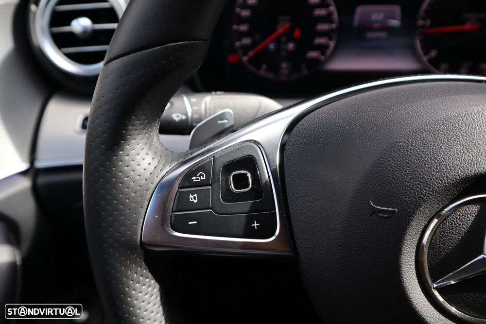 Mercedes-Benz E 220 d 9G-TRONIC AMG Line - 21
