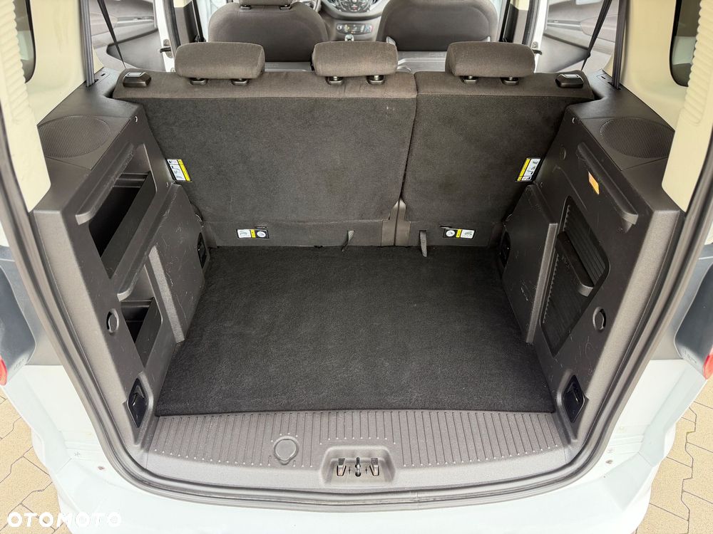 Ford Tourneo Courier 1.0 EcoBoost Titanium - 20