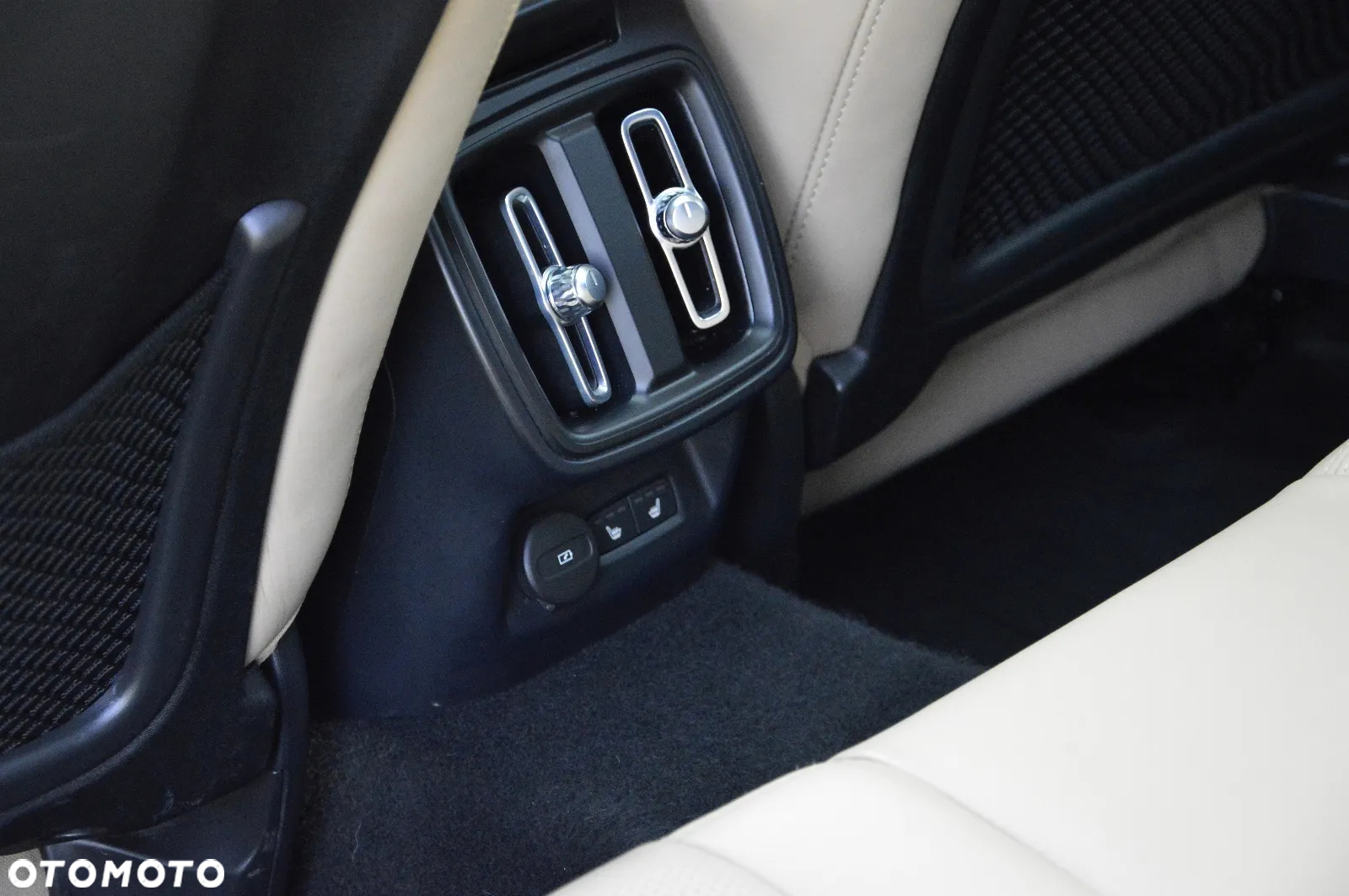 Polestar 2 Dual Motor 78kWh - 25