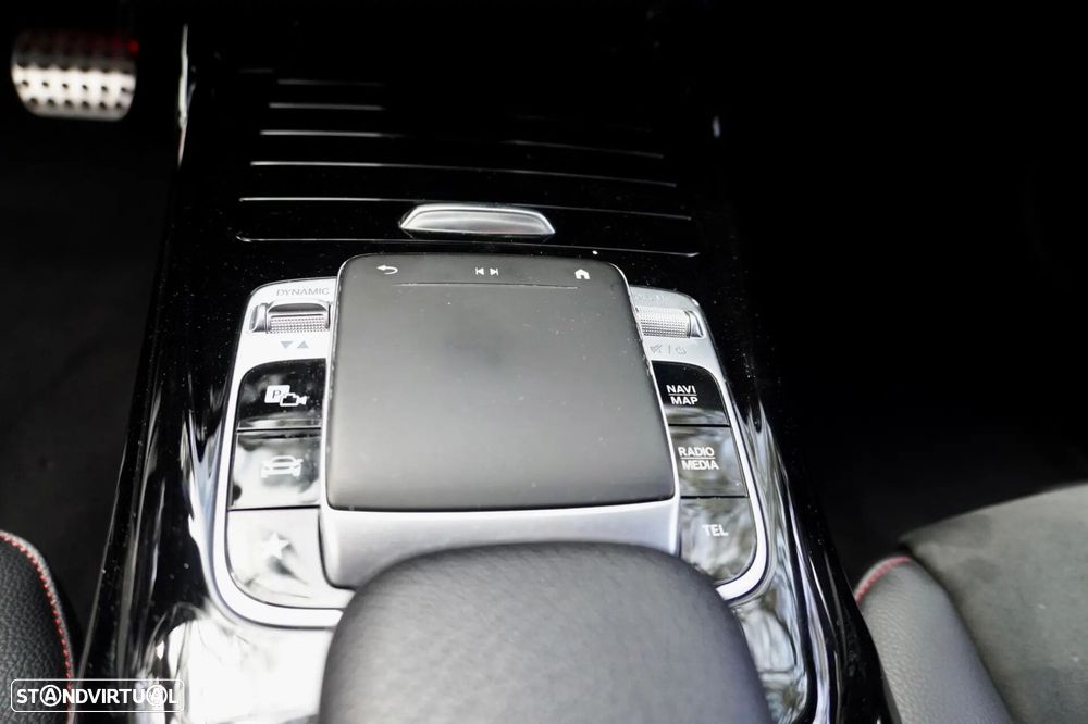 Mercedes-Benz A 35 AMG 4Matic - 20