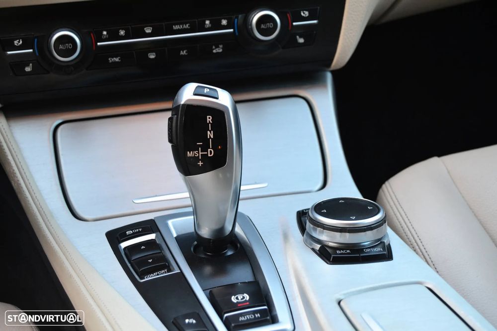 BMW 518 d Line Luxury Auto - 16