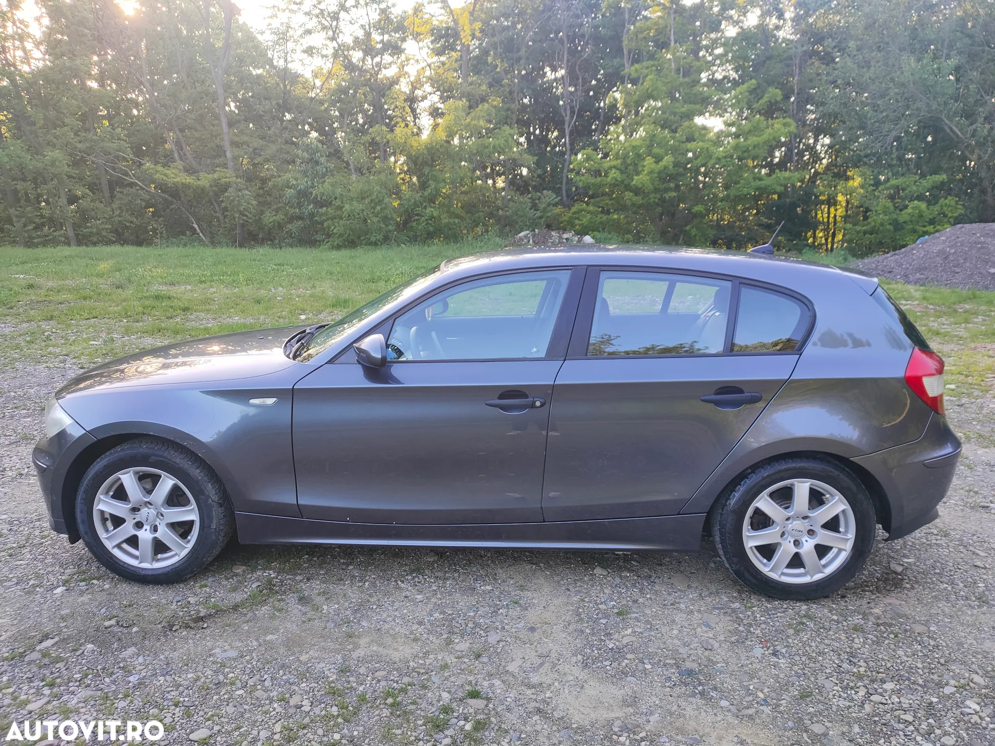 BMW Seria 1 118i - 2