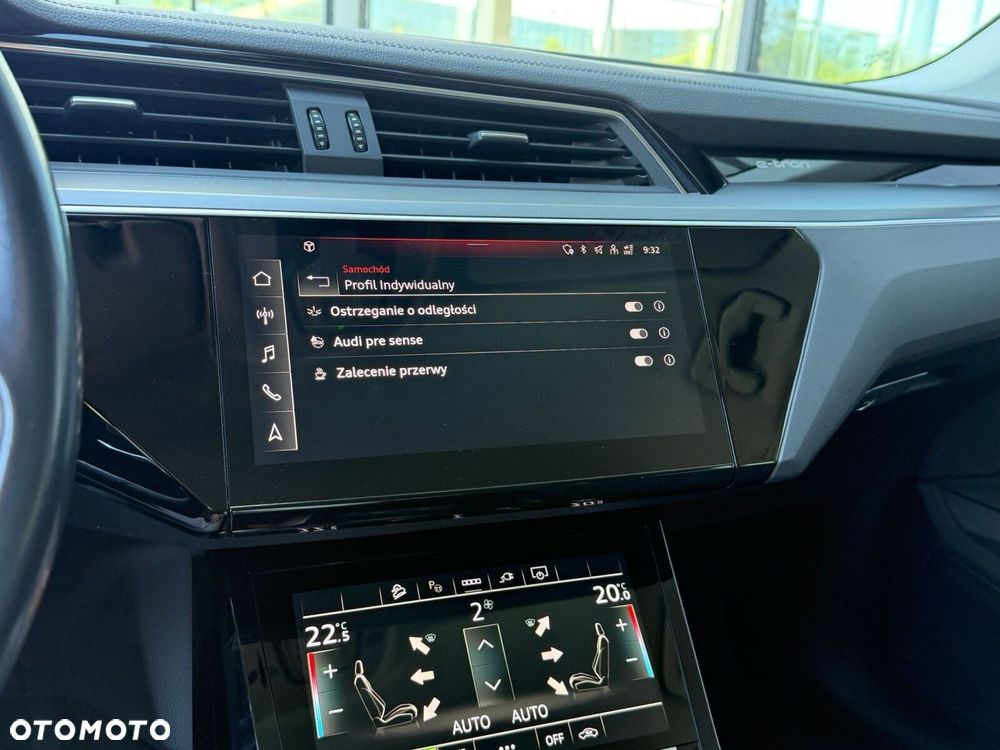 Audi e-tron - 29