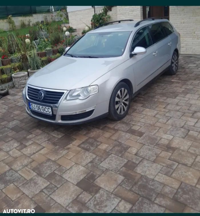 Volkswagen Passat 1.6 TDI BlueMotion - 1
