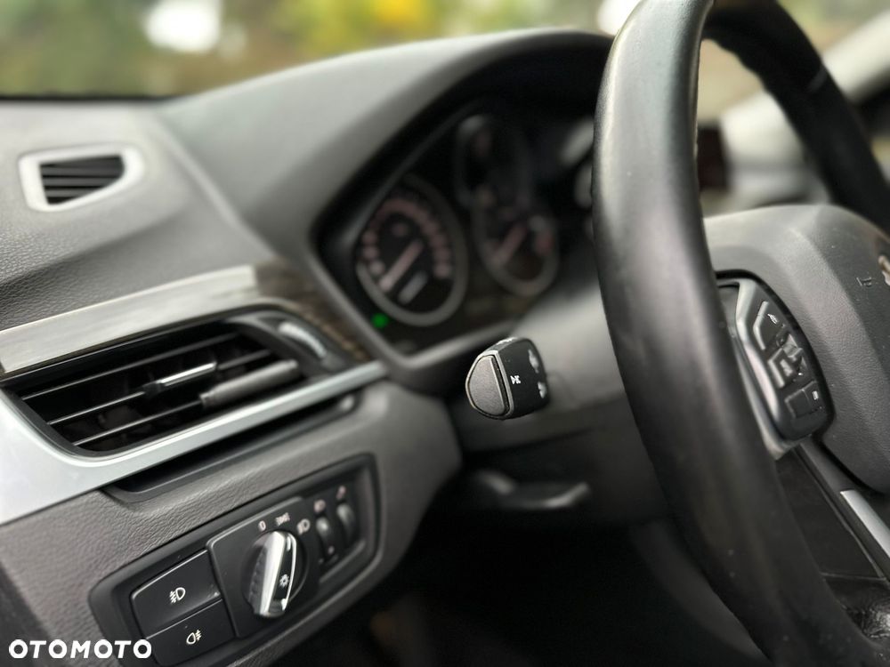 BMW X1 xDrive25d Advantage - 18