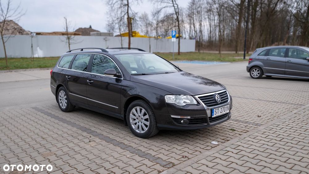 Volkswagen Passat Variant 1.8 TSI Comfortline - 8
