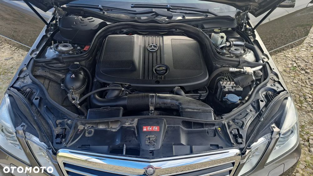 Mercedes-Benz Klasa E 220 CDI BlueEff Avantgarde - 7
