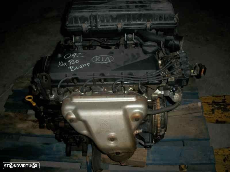 MOTOR COMPLETO KIA RIO BREAK FAMILIAR 2001 - 7