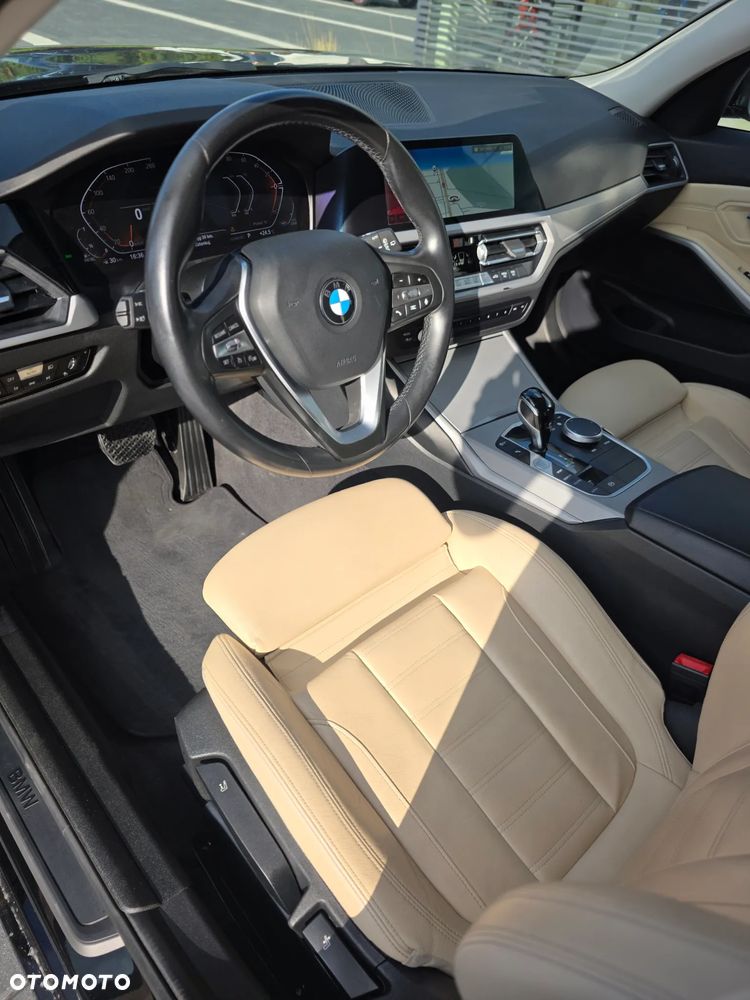BMW Seria 3 - 35