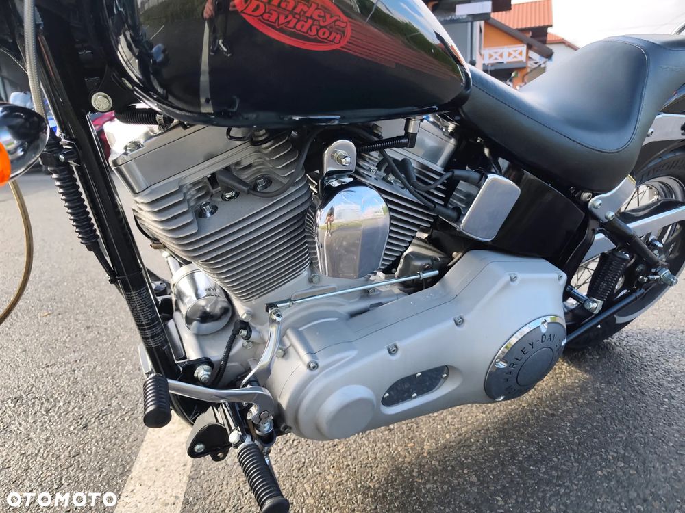 Harley-Davidson Softail Standard - 26