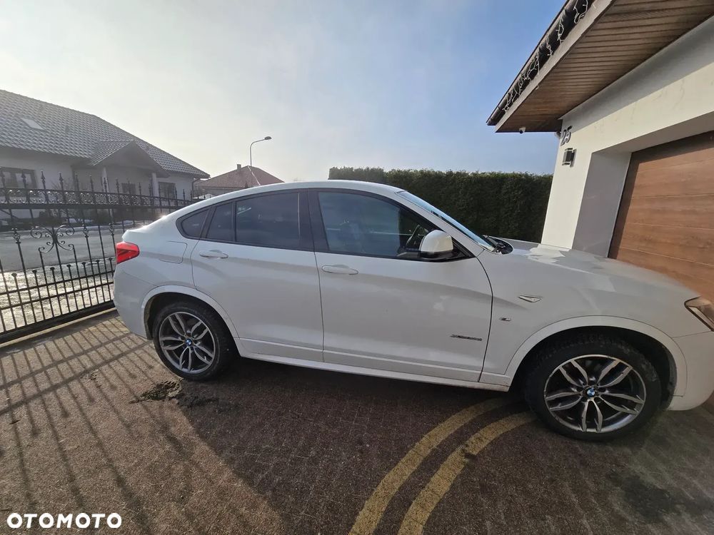 BMW X4 xDrive28i xLine - 1