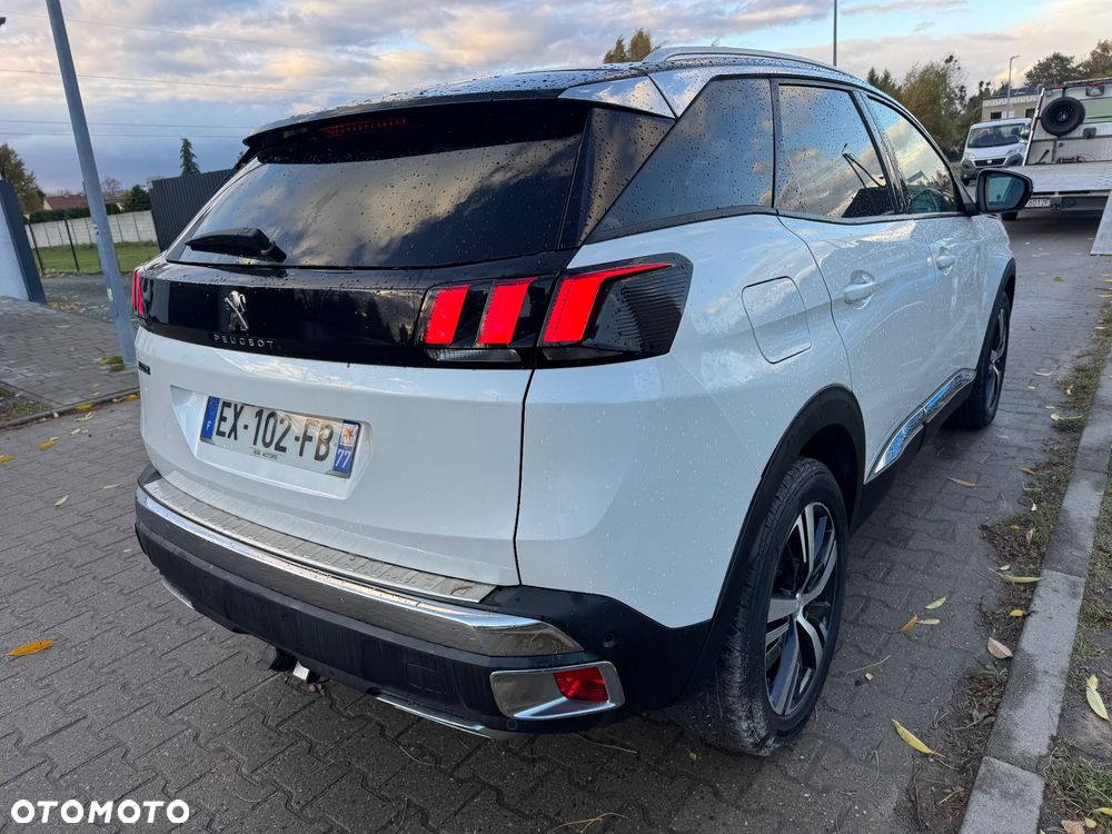 Peugeot 3008 PureTech 130 Stop & Start GPF Allure - 27