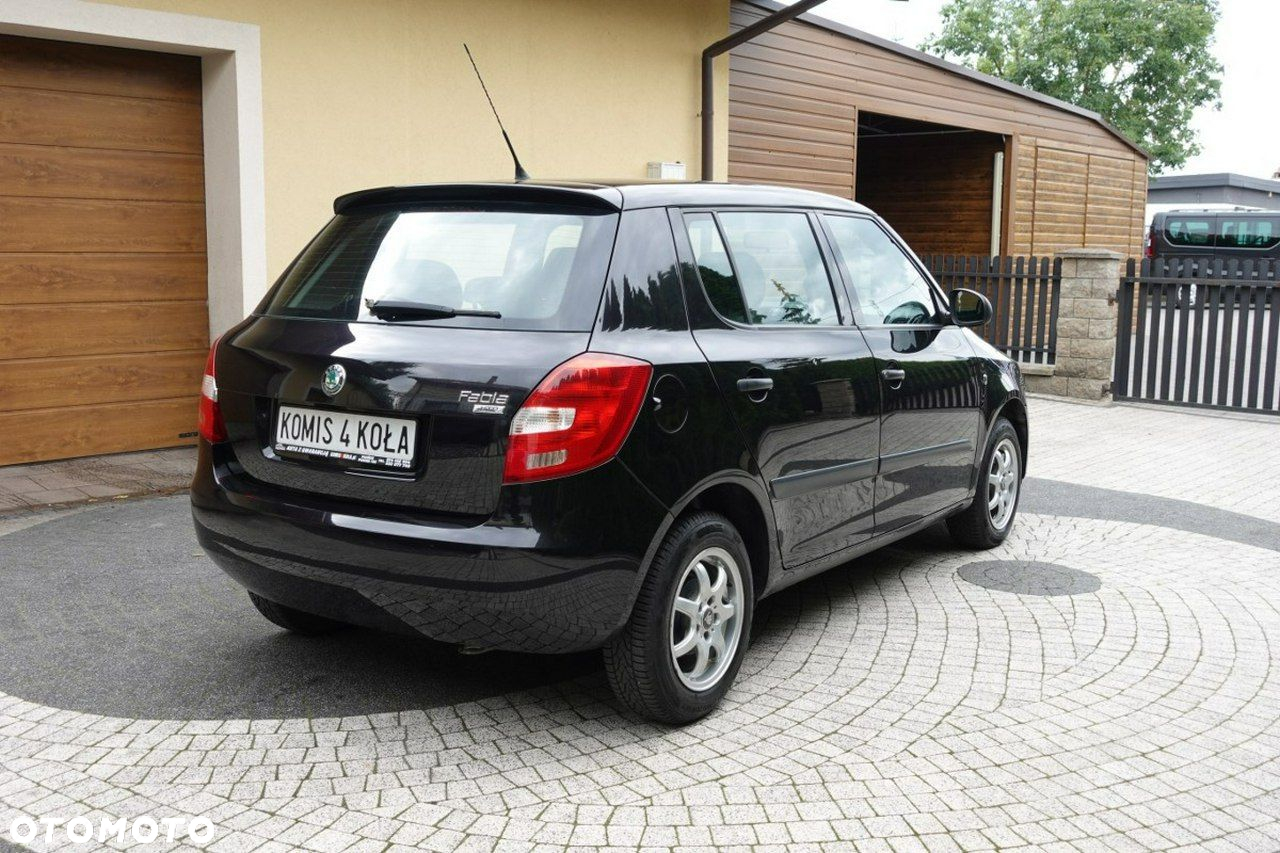 Skoda Fabia - 6