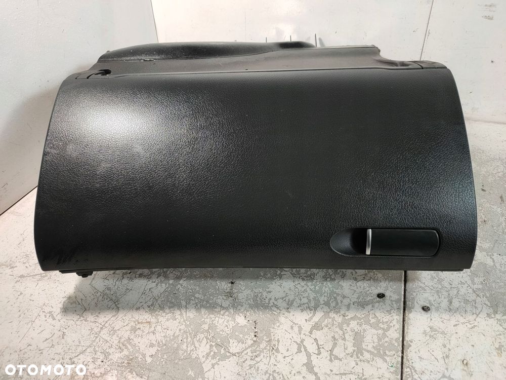 schowek pasażera audi a4 b6 czarny soul - 2