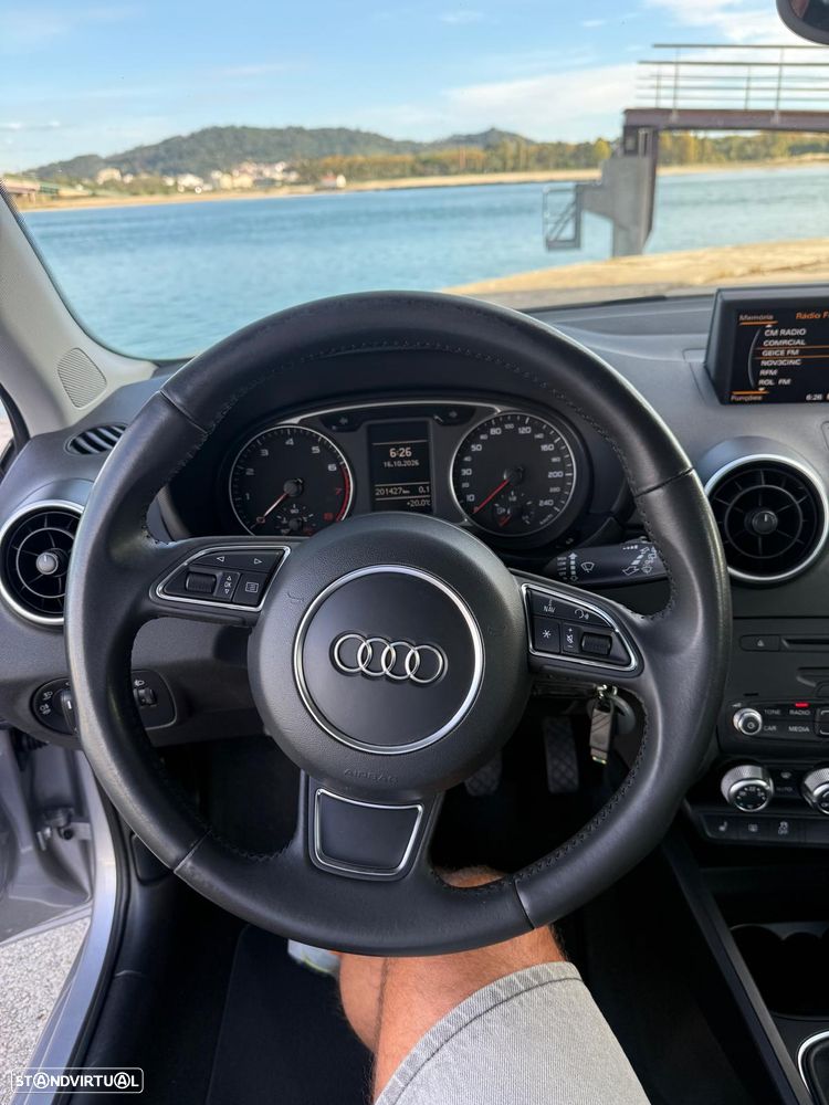 Audi A1 1.2 TFSI Ambition - 11